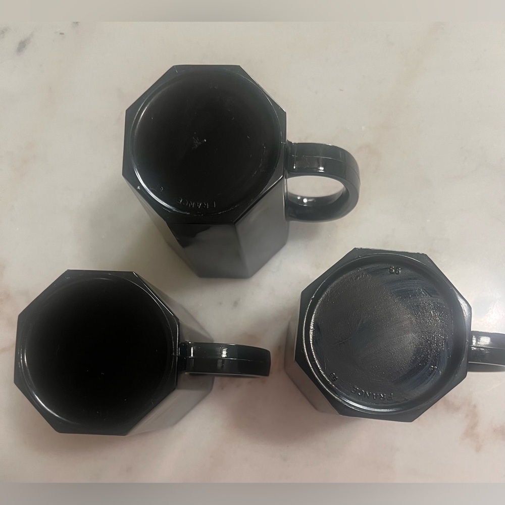 Black Octagonal Mugs Set - Picture 3 of 7